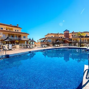 https://malibu-mansions-apartments.1costadelsol.com