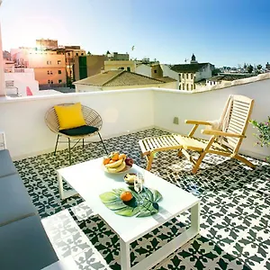 https://apartamentos-malagaflat-fontanalla.hotelsinnerja.org